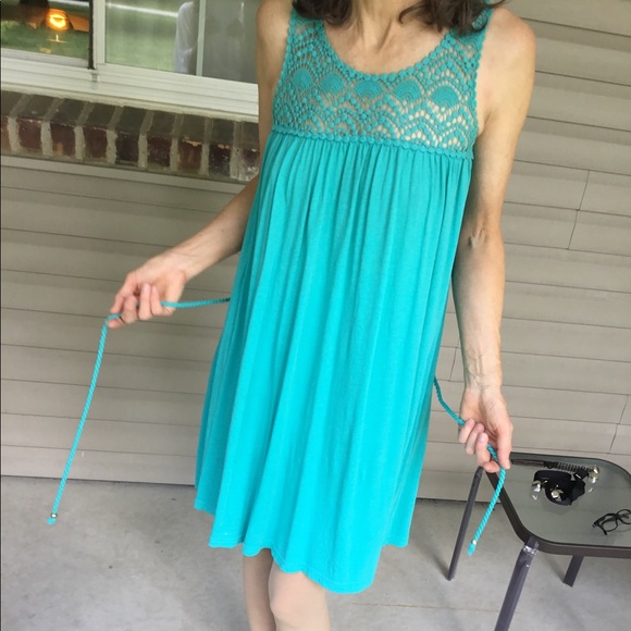 H&M Summer Dress with belt - Picture 2 of 6